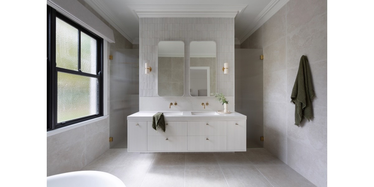 Working with White | Maria Cerne